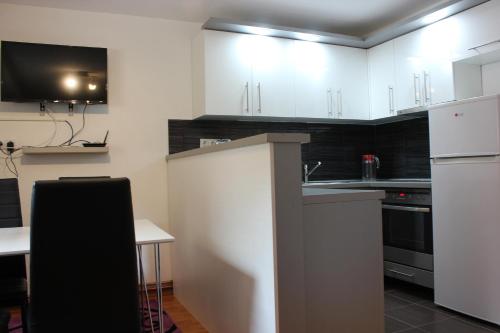 Apartment image 4