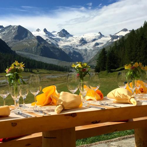 Hotel Roseg-Gletscher 4