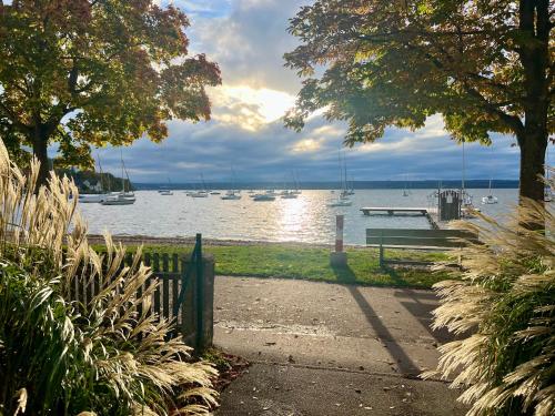 Omgivelser, Pittino Gartensuite 03 in zweiter Seereihe Ammersee in Herrsching am Ammersee