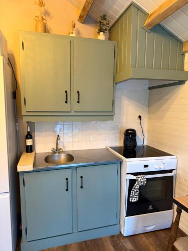 Le petit chalet in Bremes