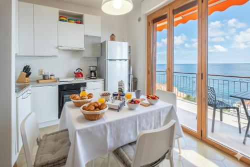 virtuve, Appartamento Bouganville in Cipressa