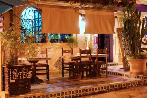 L'artisan in Hergla