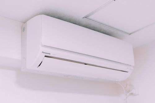 Stylish Minimalist Loft 2 & Gym in Namba Compact Studio 3