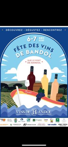 A Pied du Port de Bandol et de sa Plage - Location saisonnière - Bandol