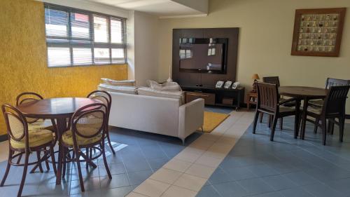 Golfinhos Apart hotel - Dois dormitórios frente a praia com café da manhã!! (Golfinhos Apart hotel - Dois dormitorios frente a praia com cafe da manha!!) in 英格勒瑟斯