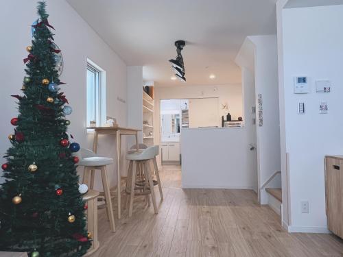 新建别墅Asakusa秋葉原銀座上野東京空港无印良品风格系浴室一个单独洗漱台两个智能马桶x2