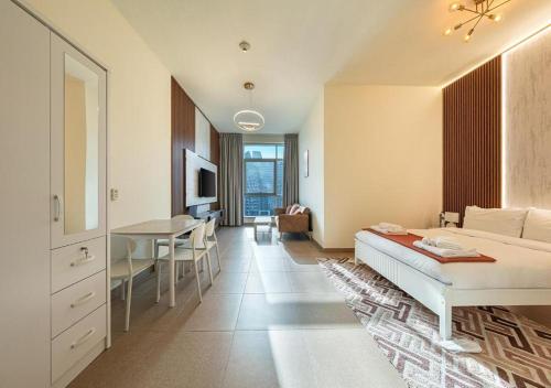 Apartment with Burj Khalifa with Big Balcony Dubai 