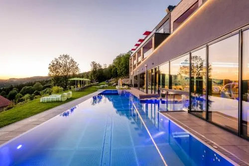 Hüttenhof - Wellnesshotel & Luxus-Bergchalets - Adults only in Grainet, Deutschland