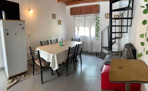 DUPLEX PARA 5 PERSONAS PASOS DEL MAR Y DE LA PEATONAl