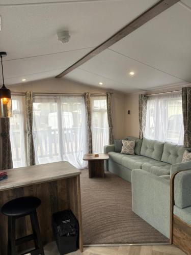 Hurst View Caravan Park in Lymington Town