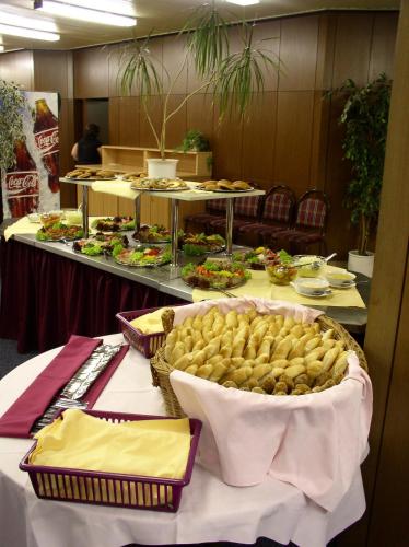 Hotel Krystal – Prague, PA