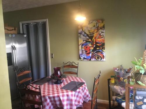 Captivating Home near Downtown ATL in Konlija (GA)