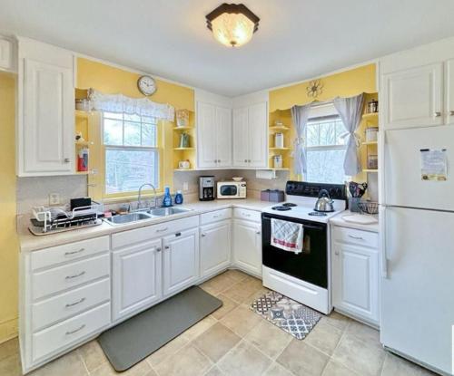 The Honey Home in 马丁斯维尔(VA)