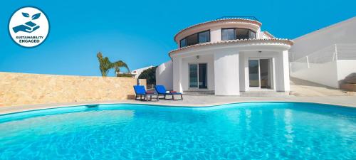 Villa Bloom by Algarve Vacation gîte à louer Carvoeiro