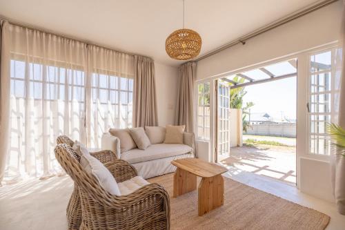 Ohana Retreat - Unbeatable Location - Sea Views in Puero Alfred