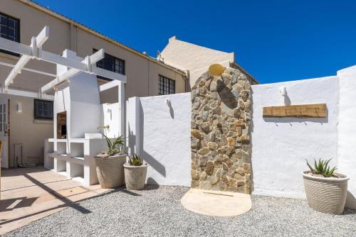 Ohana Retreat - Unbeatable Location - Sea Views in Puero Alfred