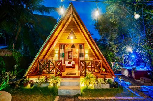 Breeze Over Paddy Field Cabana - Unawatuna