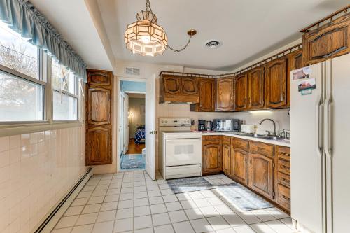 2 Mi to APG: Edgewood Family Home w/ Fenced Yard in Edgewood (MD)