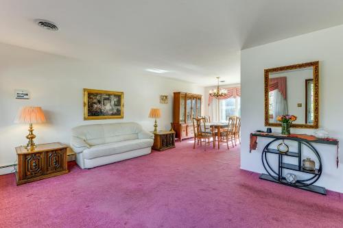 2 Mi to APG: Edgewood Family Home w/ Fenced Yard in Edgewood (MD)