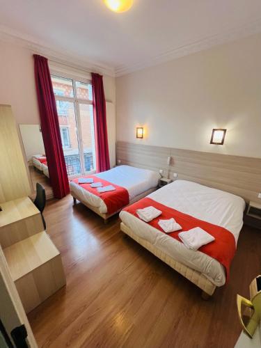 Hotel De La Cathedrale in Reims