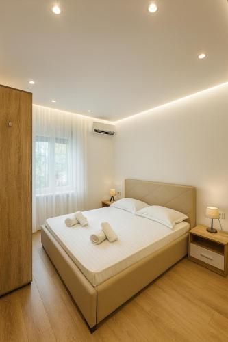 Modern Apartment Blloku Area Self Check-In - image 4