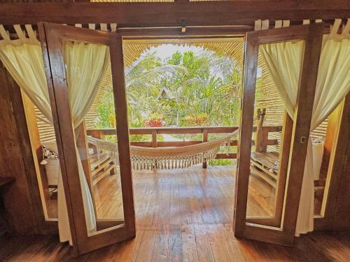 Lagoona Beach Bungalows - Eco Stay Room Type - Executive Suite