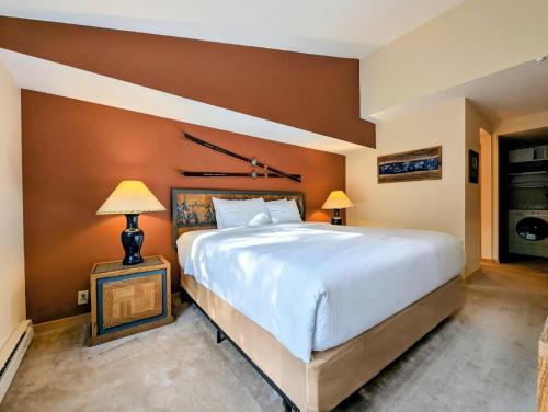 Pines 2074 by SummitCove Lodging in Keystone, USA