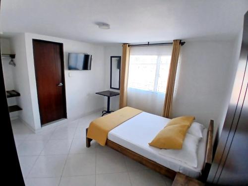 1 queen bed