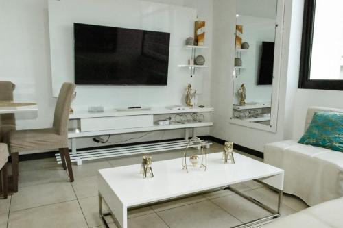 Torres Bellini - Puerto Santa Ana