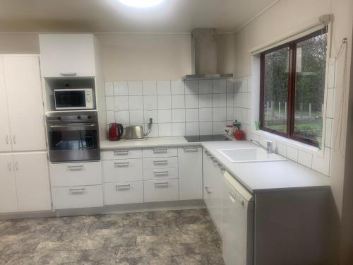 Apartment in apple orchard and E Bike Hire in ฮอโมอานา