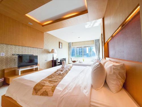 room detail thumbnail 1