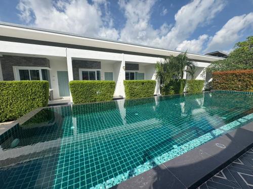 Phangan Hometown Resort - Adults Only - 수영장