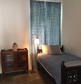 1 twin bed