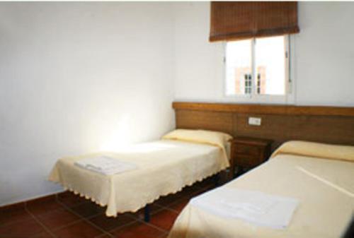 2 double beds, 2 twin beds