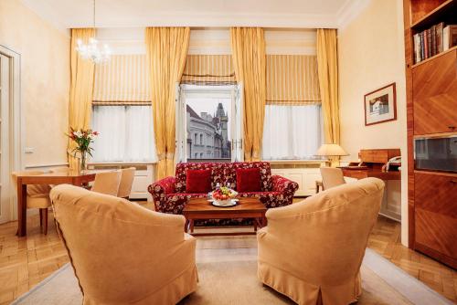 Ventana Hotel Prague - image 9