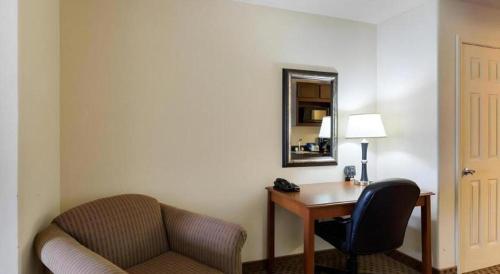 Quality Suites in Huntsville, USA