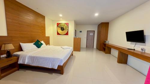 Facilities, Baan Phu Chalong Place near Chaithararam Temple (Wat Chalong)