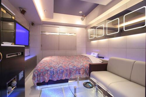 Charme, Romantic Hideaway in Central Tokyo