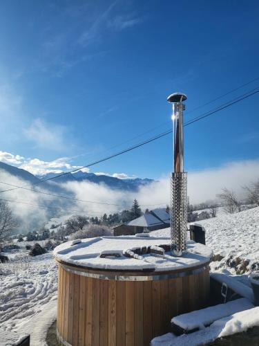Chalet de montagne, Piscine avec vue et bain nordique in Chateauroux-Alpes