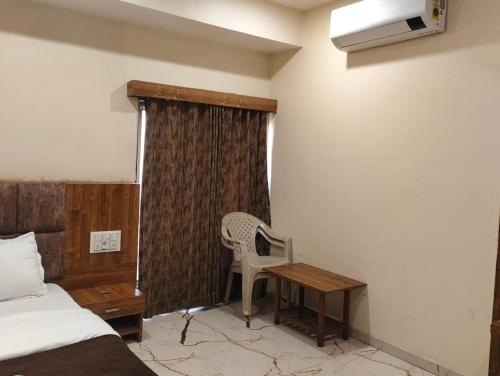 Hotel Signature – Ahmedabad, TN