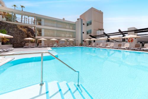 Swimming pool, Servatur Alameda de Jandia in Fuerteventura