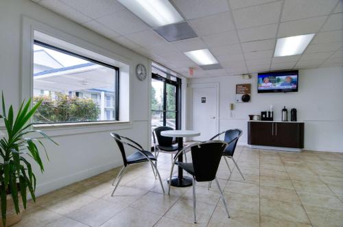 Motel 6-Atlanta, GA – Atlanta, GA