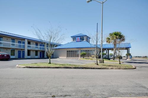 Motel 6-Jennings, LA