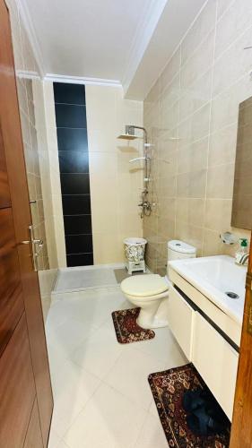 Modern apartment in Hay Essalam famille in Essalam