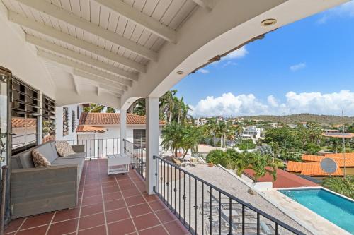 Villa Les Palmiers, spacious stay for Family and Friends in Jan Sofat, Curaçao (Villa Les Palmiers, spacious stay for Family and Friends in Jan Sofat, Curacao) in Nieuwpoort