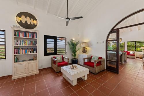 Villa Les Palmiers, spacious stay for Family and Friends in Jan Sofat, Curaçao (Villa Les Palmiers, spacious stay for Family and Friends in Jan Sofat, Curacao) in Nieuwpoort