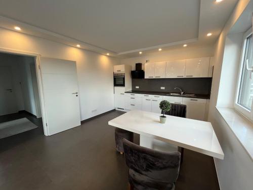 Modern new-build apartment in 大蓋勞