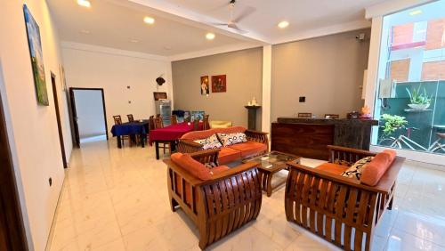 Thinaya Lake Resort in Anuradhapura