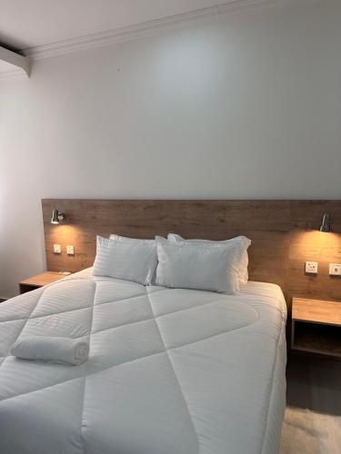 Blue leaf apartments in Chelston