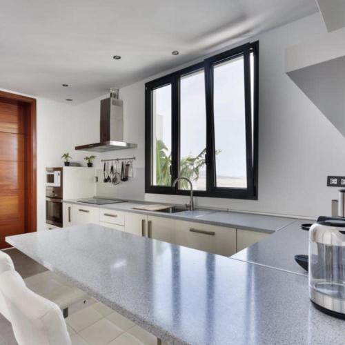 Casa Blanca - Villa à Teguise avec piscine privée (Casa Blanca - Villa a Teguise avec piscine privee) in Teguise